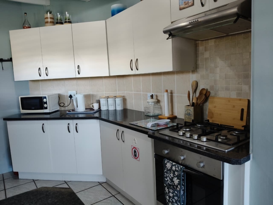 3 Bedroom Property for Sale in Wavecrest Eastern Cape